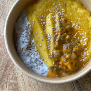 Mango-Kokos-Chia-Bowl